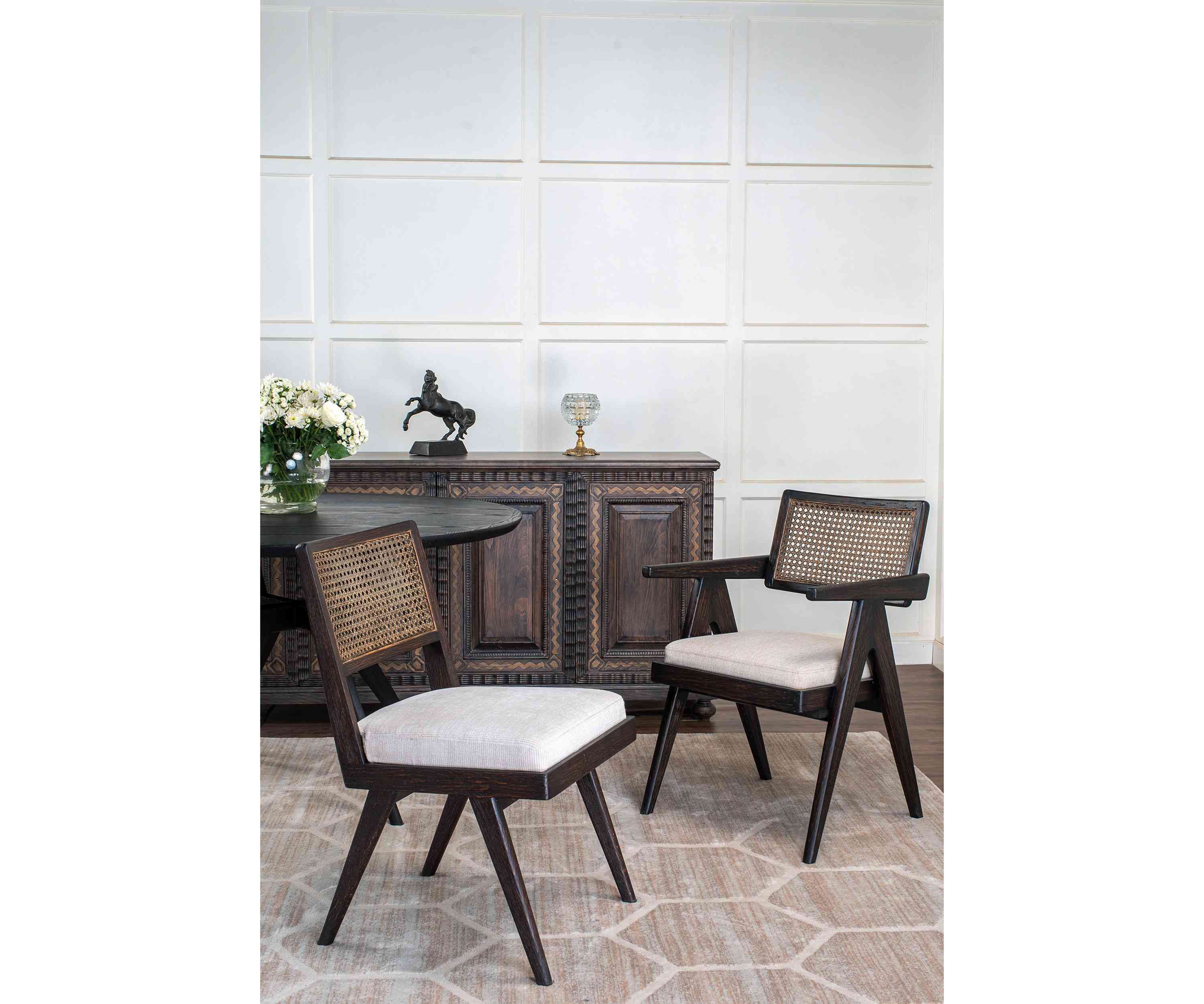 HENRY ARM CHAIR